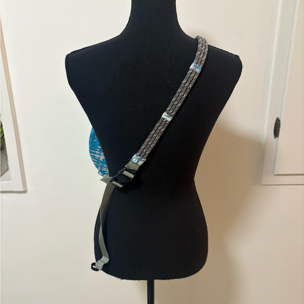 KAVU Rope Sling Bag - Picture 7 of 10